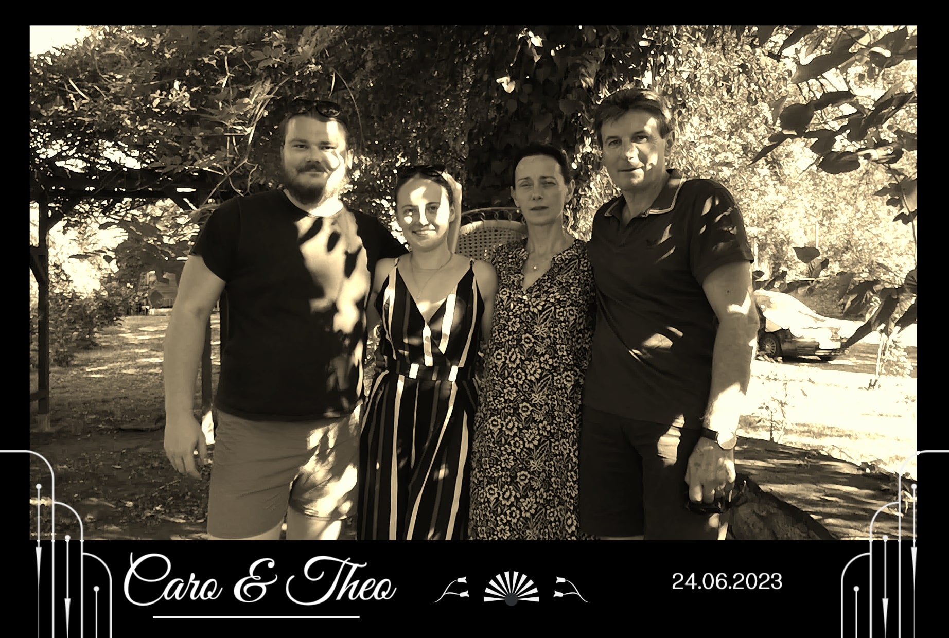 Anniversaire de mariage avec photobooth. Filtre sepia à Porto-Vecchio